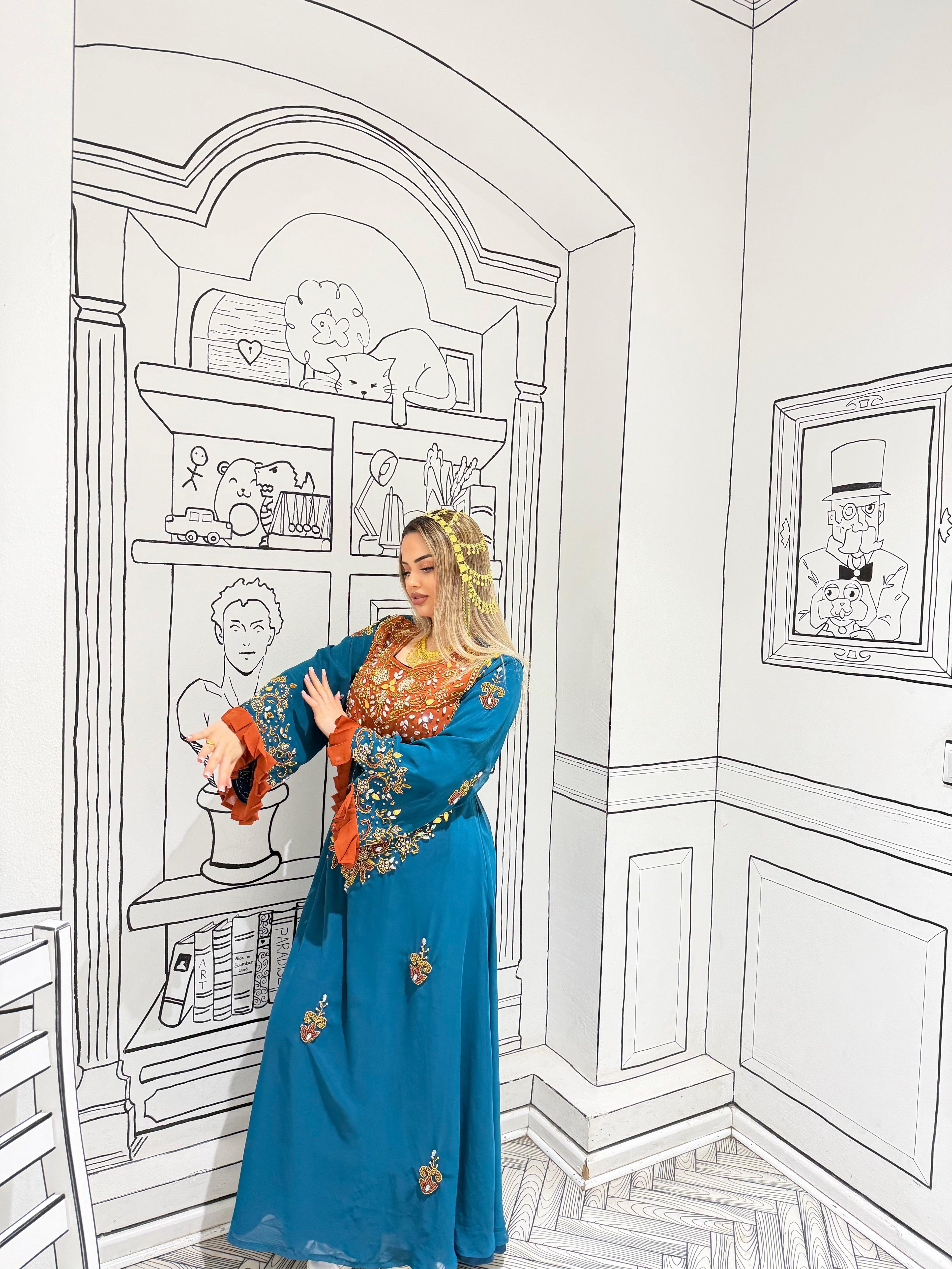 Arabic dress